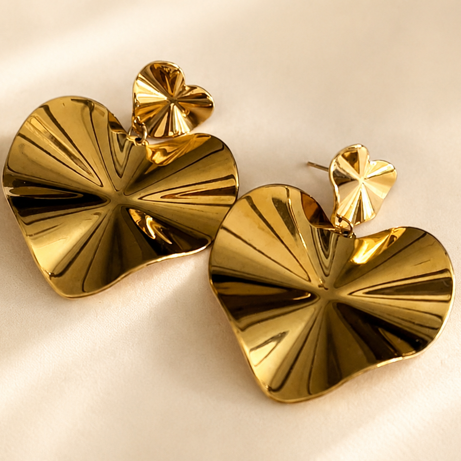 Amora Earrings