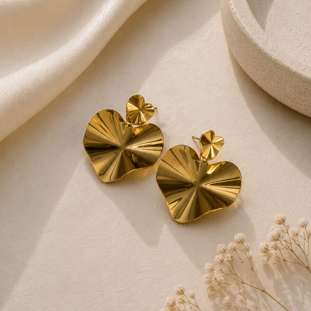 Amora Earrings