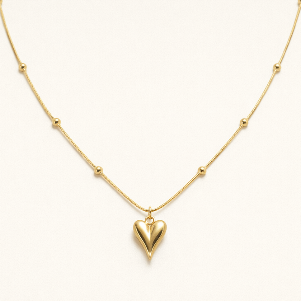 Amore Necklace